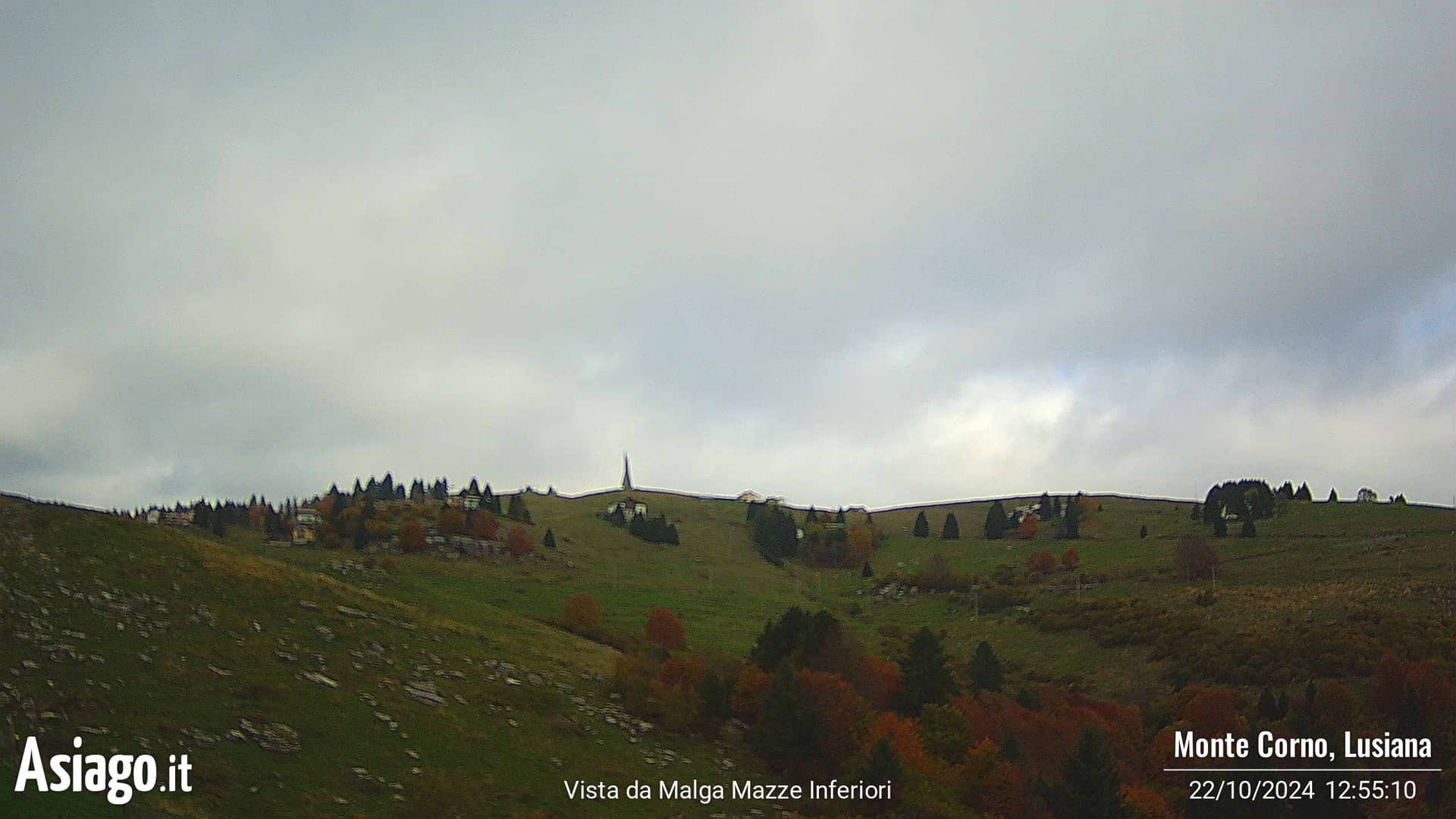 Live webcam on Mount Corno da Malga Lower Clubs - Asiago Plateau Seven ...